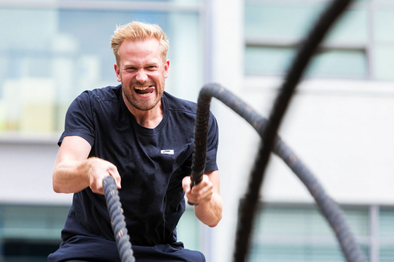 web_WeTrain_ThomasAbrahams_0518