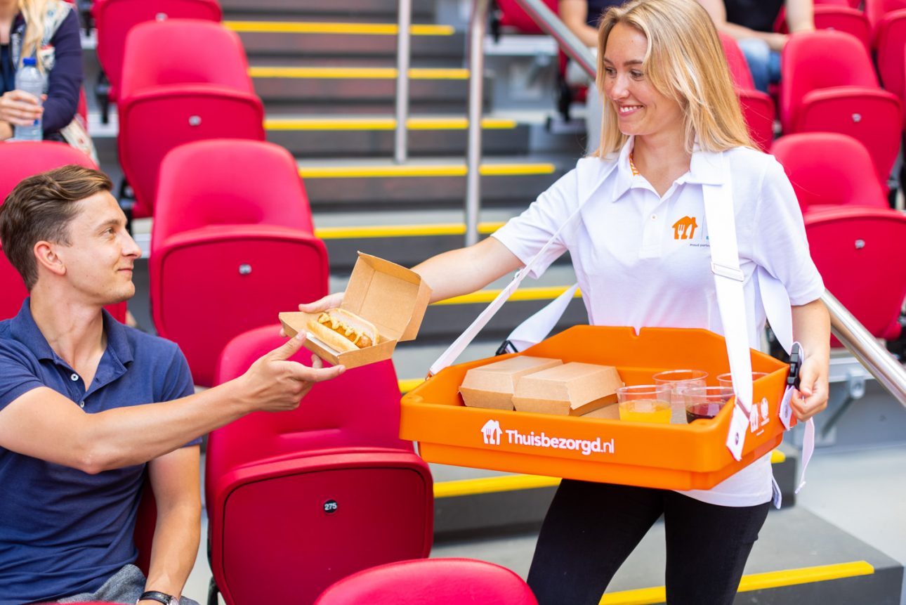 web_preview_JustEat-instadiumdelivery_ThomasAbrahams_297